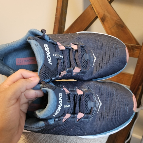 Hoka One One Gaviota 3 Women's Athletic Shoes Dark Blue Light Pink Size 7D - Picture 5 of 10